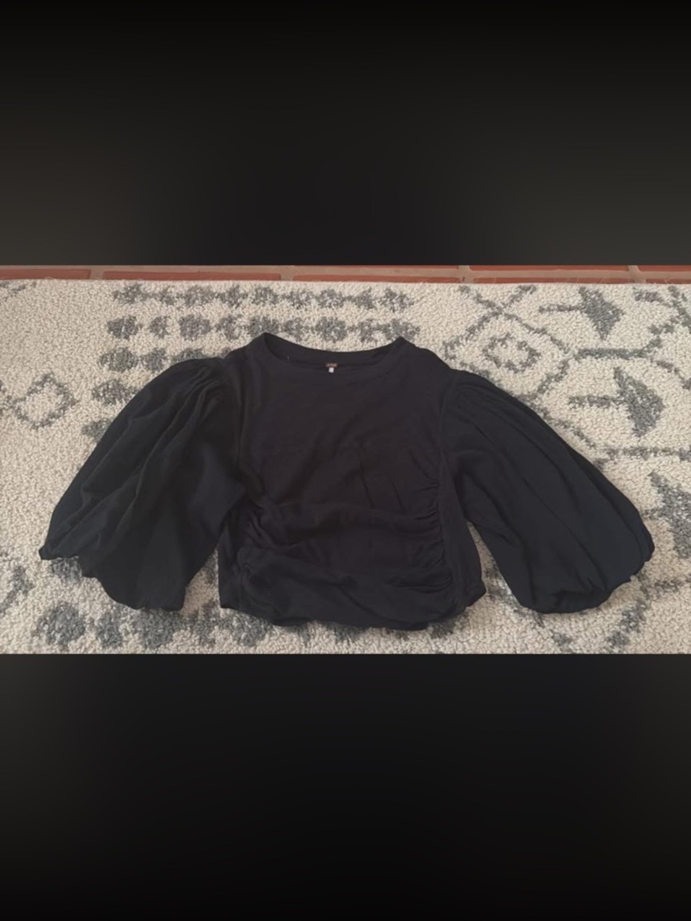 Zara Black Puff Sleeve Long Sleeve Tee